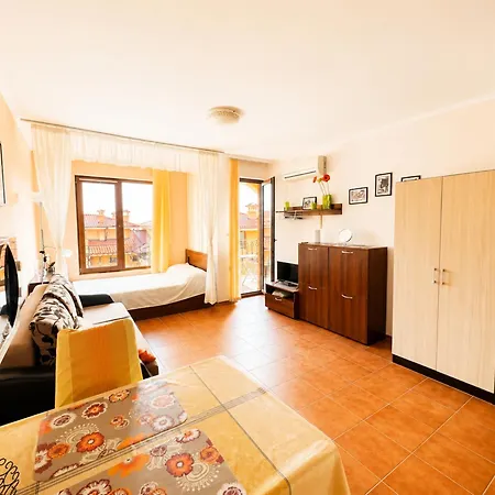 Marina Private C7 Апартамент
