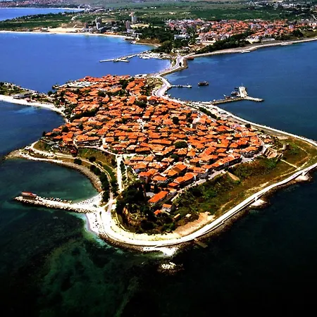 Marina Private C7 *